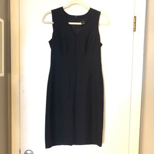 🔴 Navy Ann Taylor Shift Dress